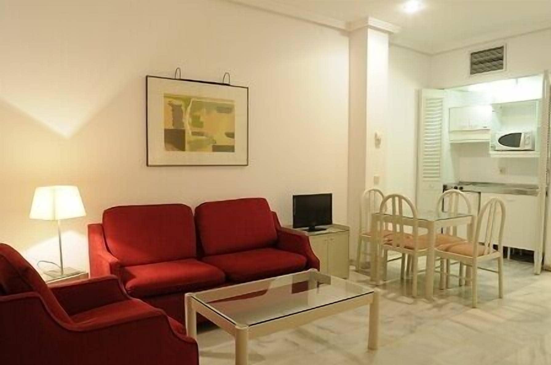 Hospedium Hotel Apartamentos Simon Verde Mairena del Aljarafe Dış mekan fotoğraf