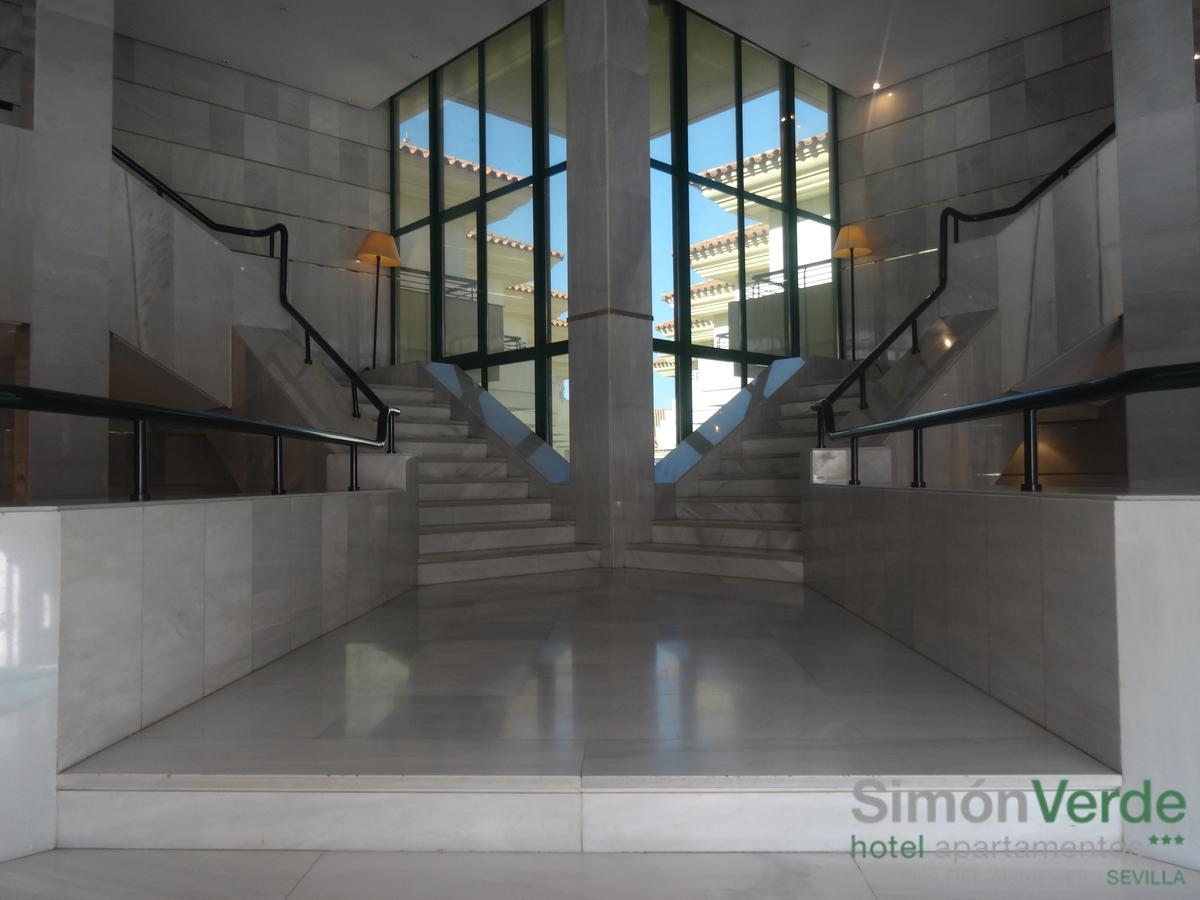 Hospedium Hotel Apartamentos Simon Verde Mairena del Aljarafe Dış mekan fotoğraf