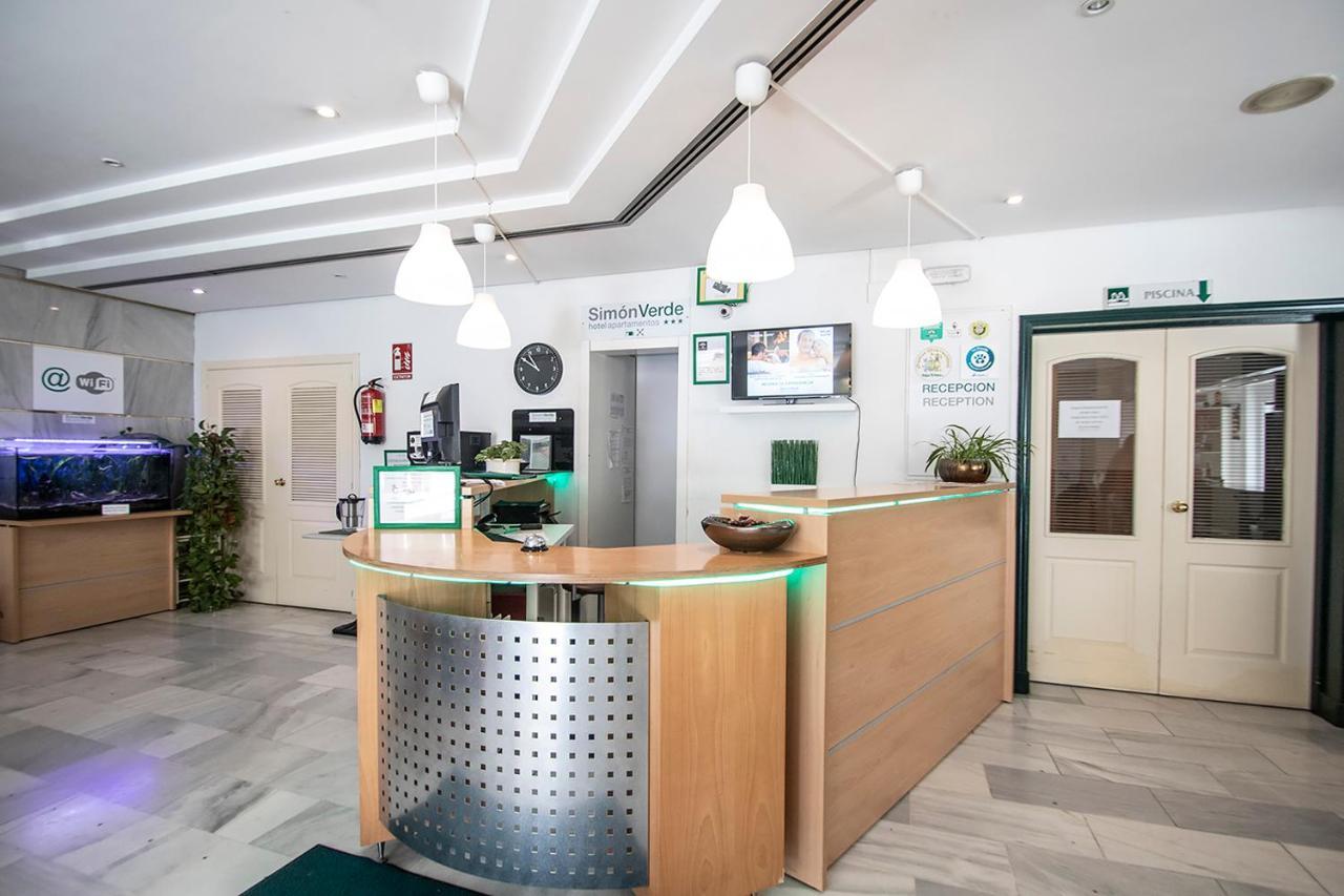 Hospedium Hotel Apartamentos Simon Verde Mairena del Aljarafe Dış mekan fotoğraf